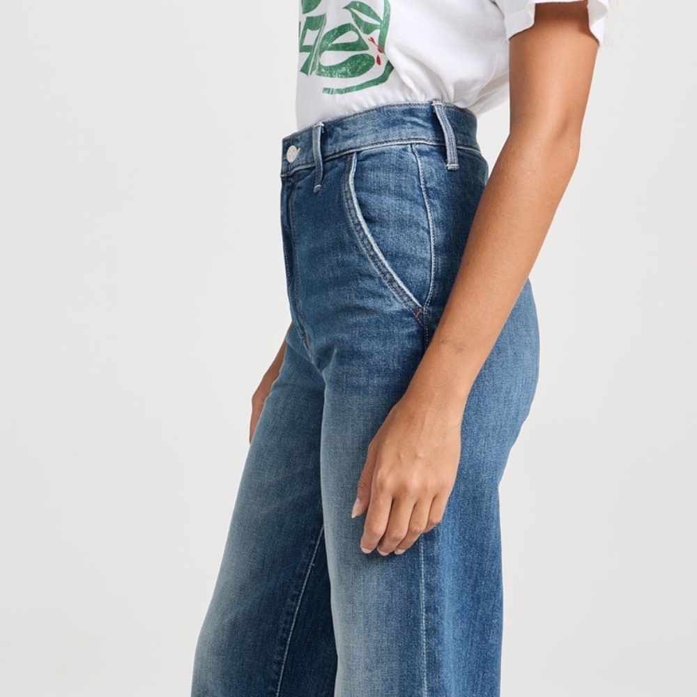MOTHER High-Rise Wide-Leg Jeans in Washed Blue - Picture 4 of 12